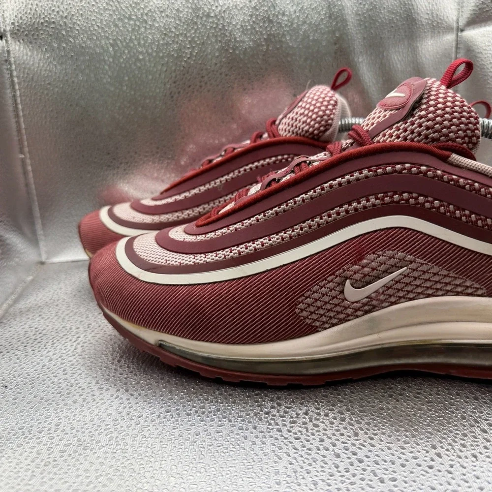 Size 9.5 Nike Air Max 97 Ultra '17 Team Red Maroon Mens Lace-Up Shoes 918356-601